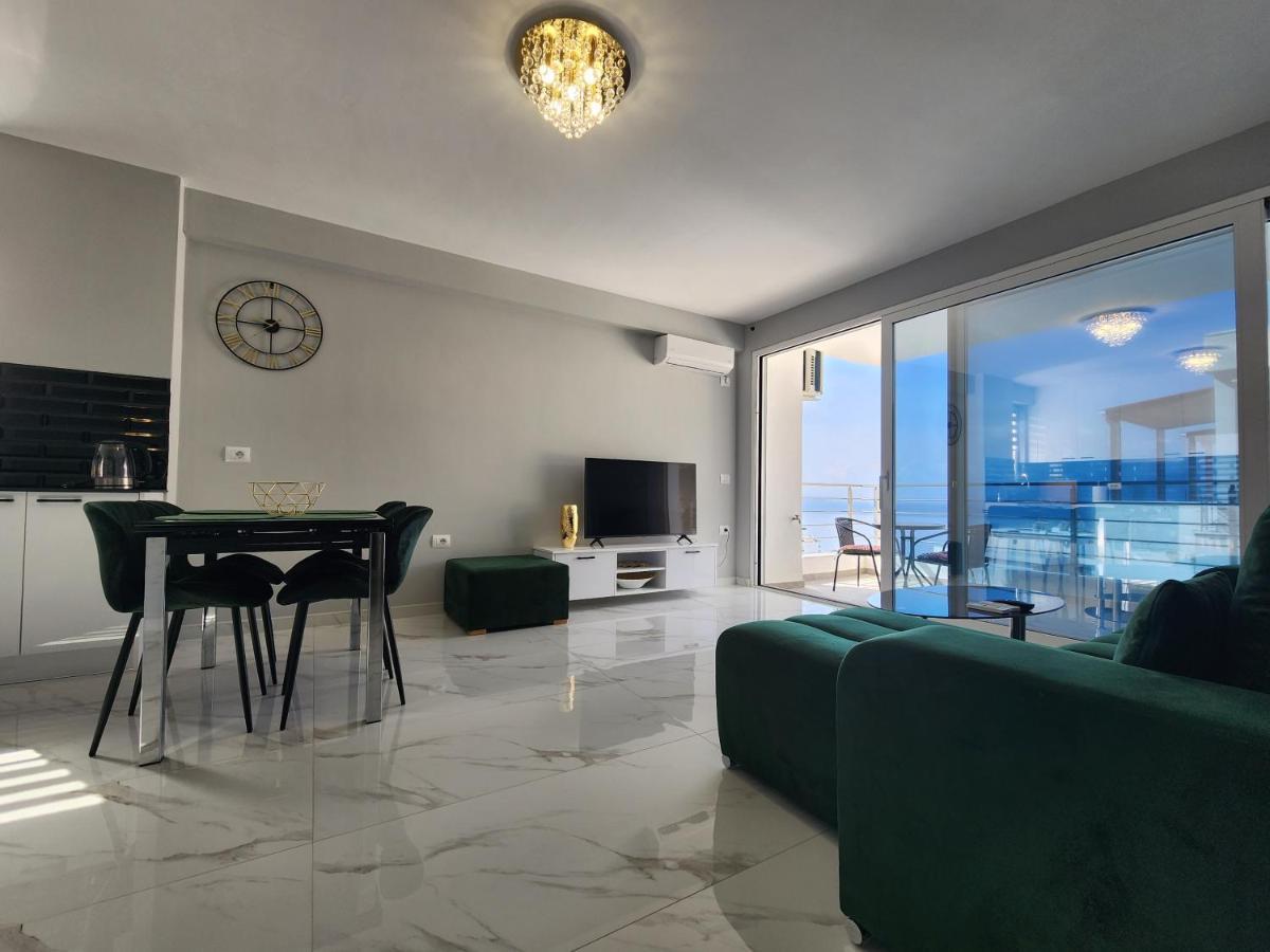 Amazing Sea View Apartment Sarandë エクステリア 写真