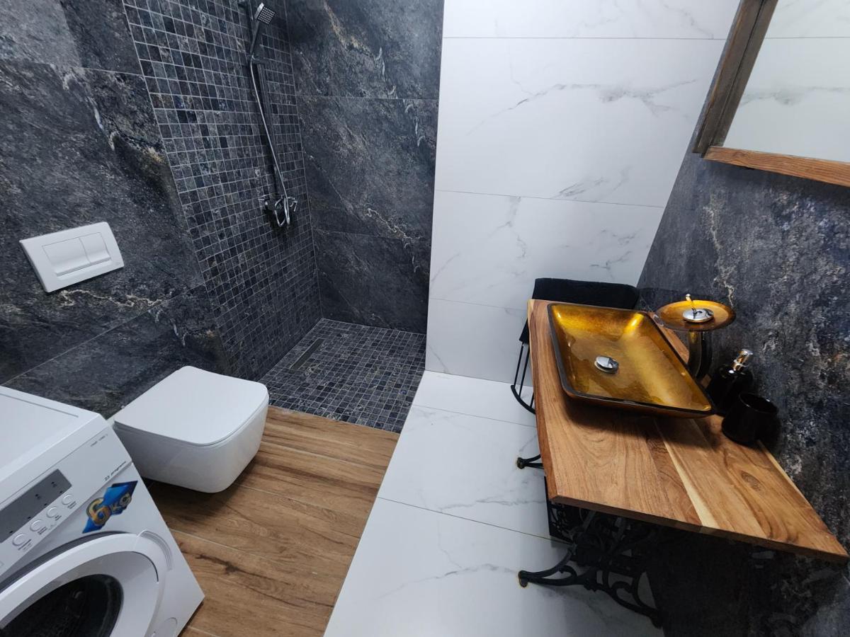 Amazing Sea View Apartment Sarandë エクステリア 写真