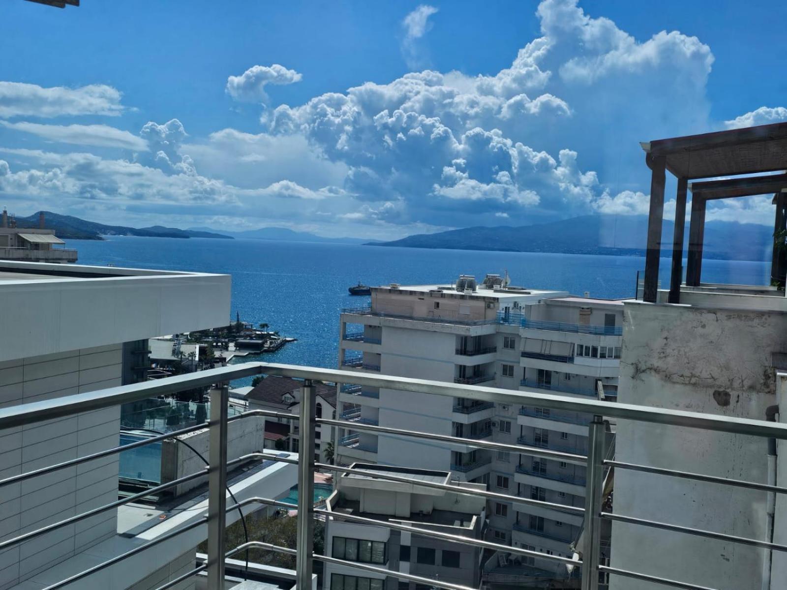 Amazing Sea View Apartment Sarandë エクステリア 写真